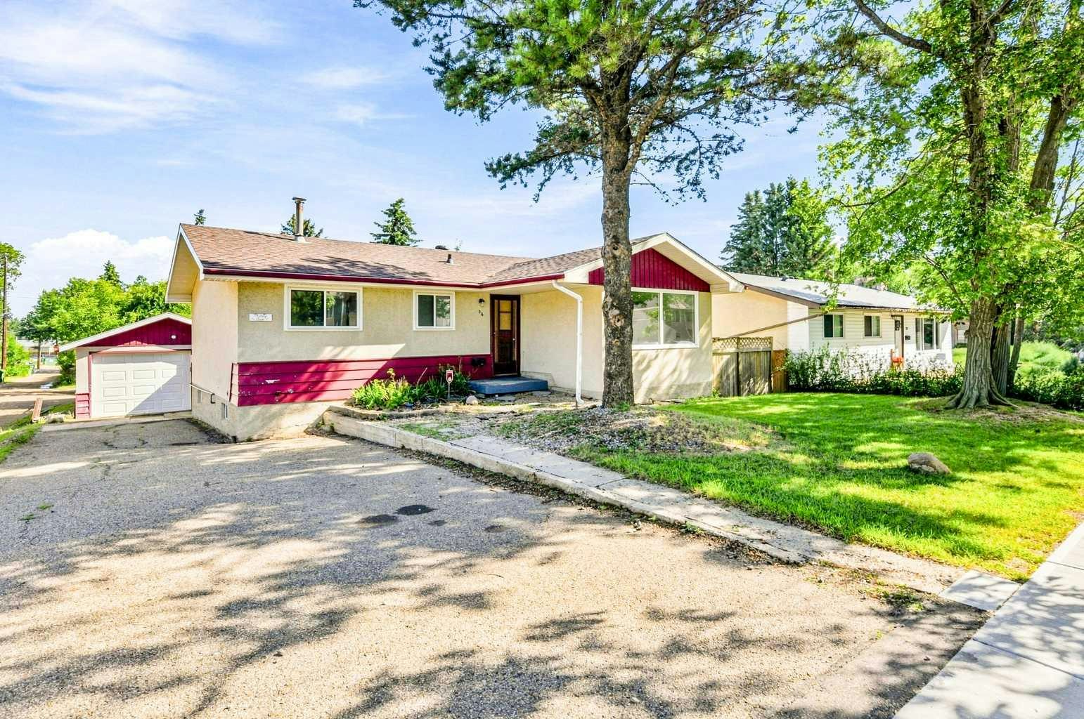 36 Grandview Crescent, Camrose, AB, T4V 2K6