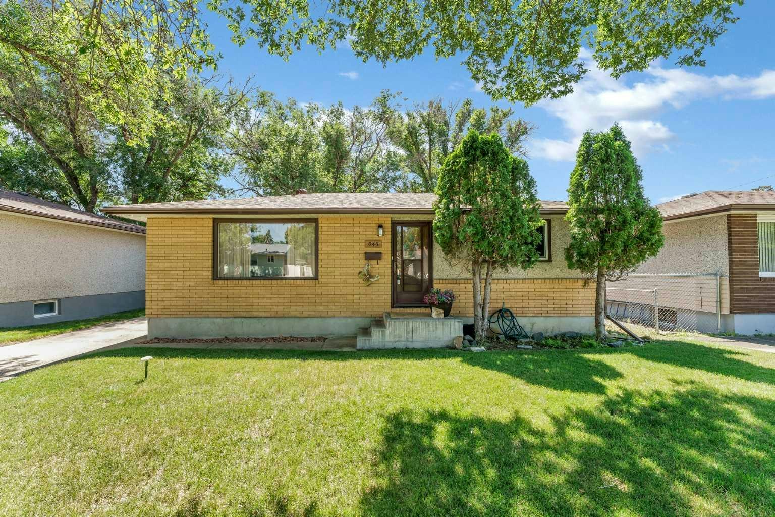545 16 Street NE, Medicine Hat, AB, T1A 5X1