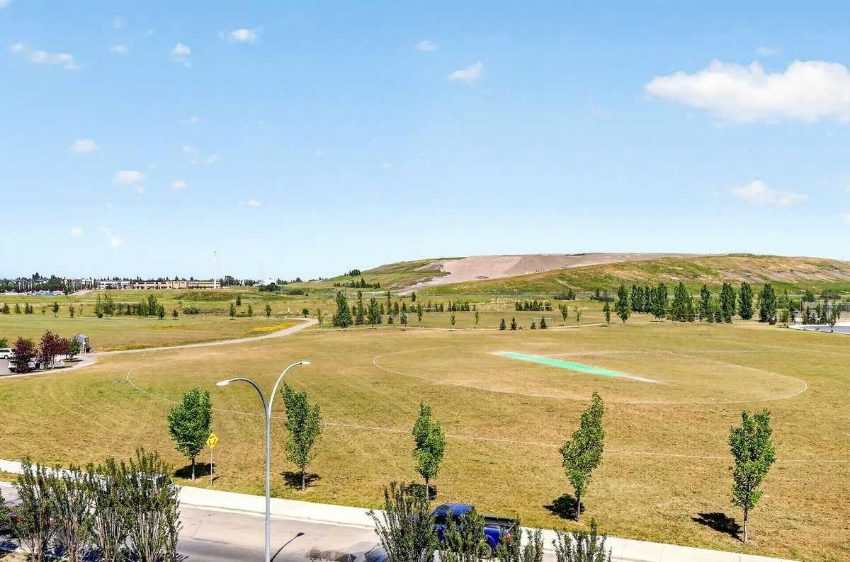418-10 Walgrove Walk SE, Calgary, AB, T2X 4E3
