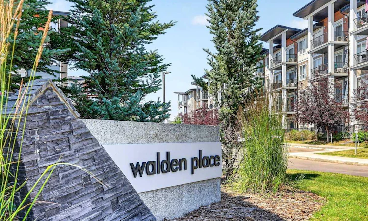 418-10 Walgrove Walk SE
