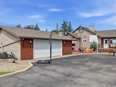 143 Bayview Street - 2