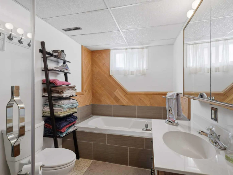 143 Bayview Street, Stettler, AB, T0C 3B0 - 43