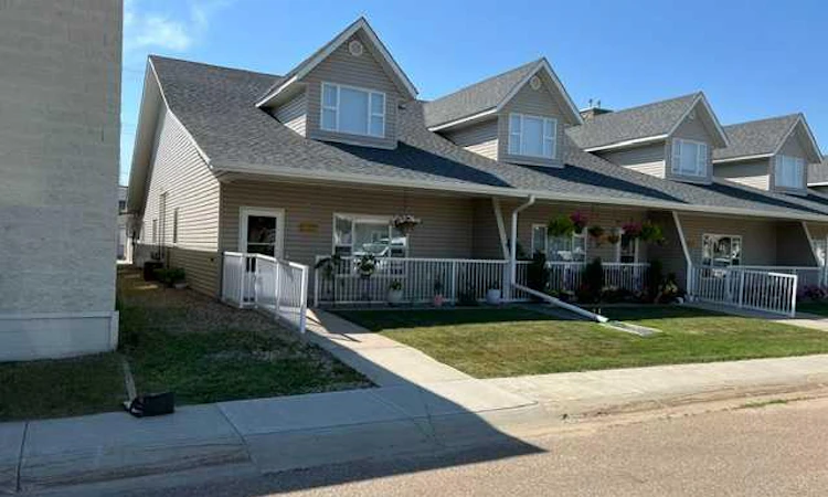 5008A 49 Street