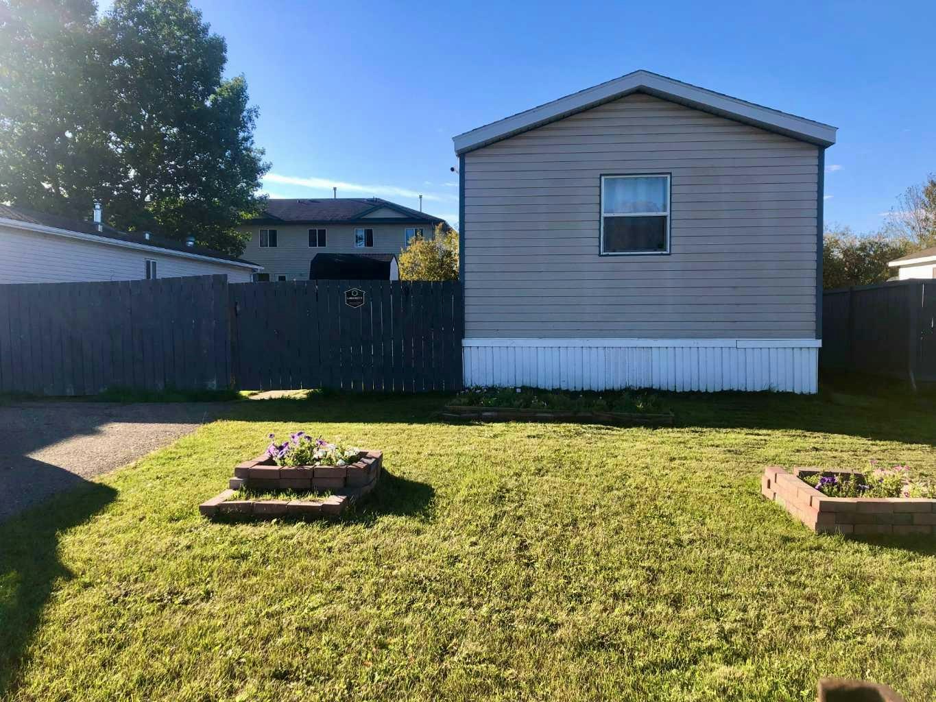 9 Deerridge Drive, High Level, AB, T0H 1Z0