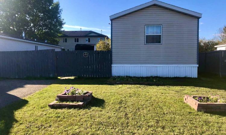 9 Deerridge Drive