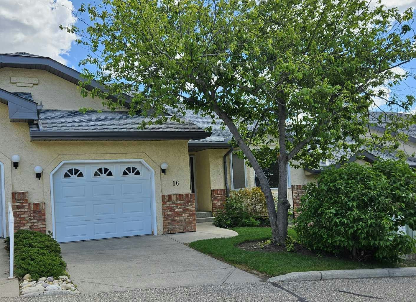 16 Edenwold Green NW, Calgary, AB, T3A 5B8