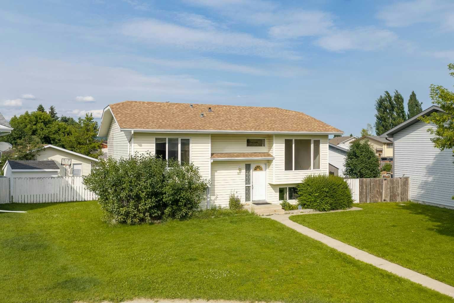 57 Atkinson Crescent, Whitecourt, AB, T7S 1C7