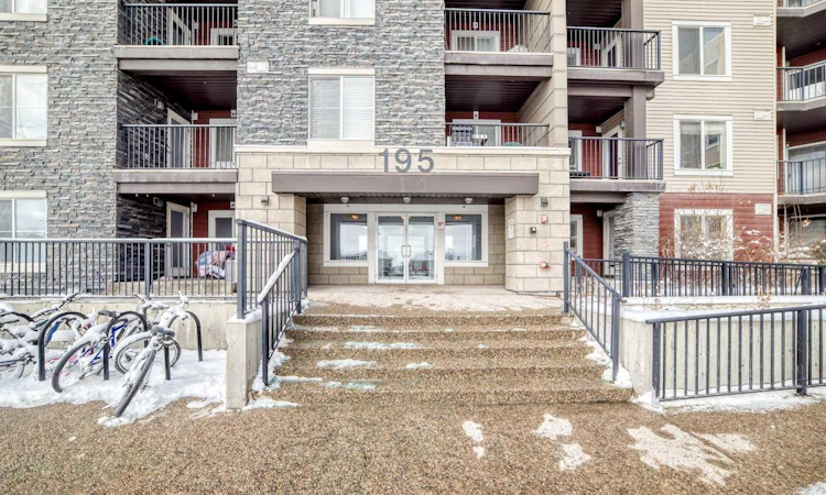 111-195 Kincora Glen Road NW