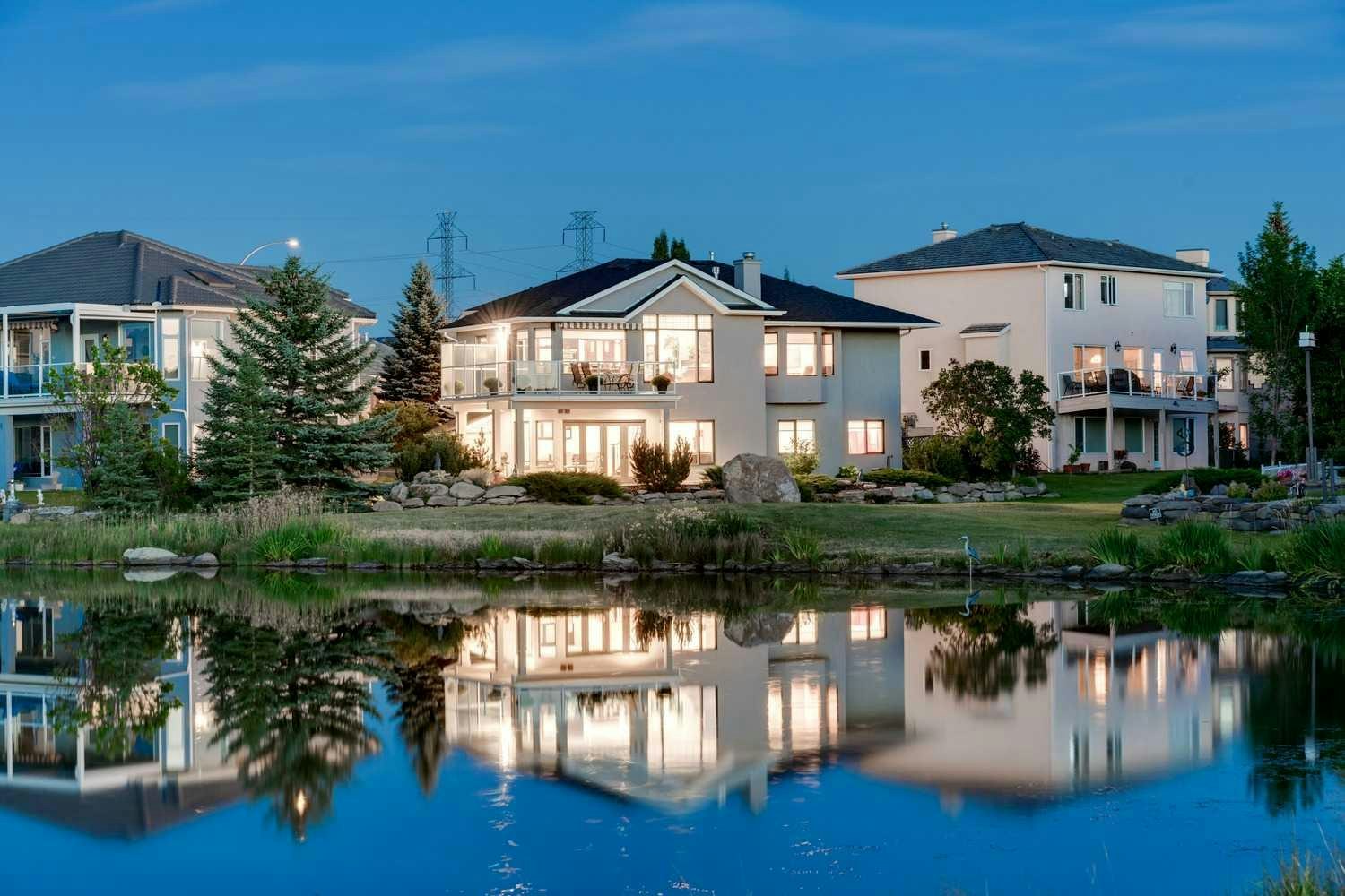 227 Lakeside Greens Court, Chestermere, AB, T1X 1C8