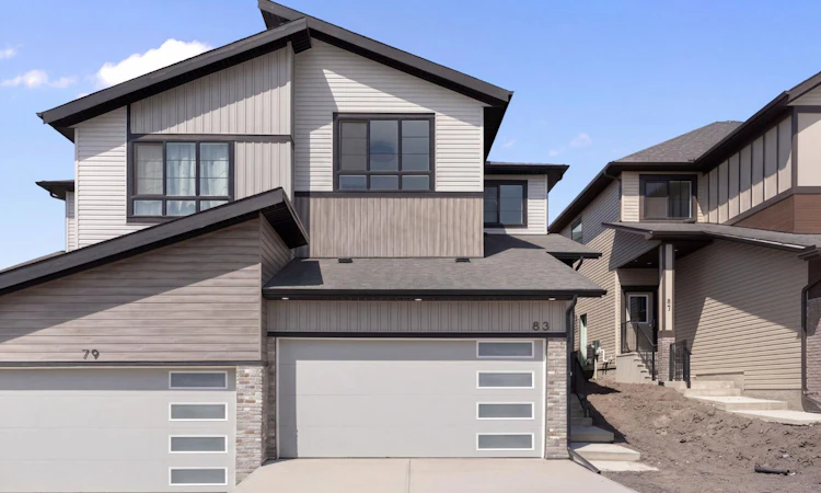 83 Heritage Manor