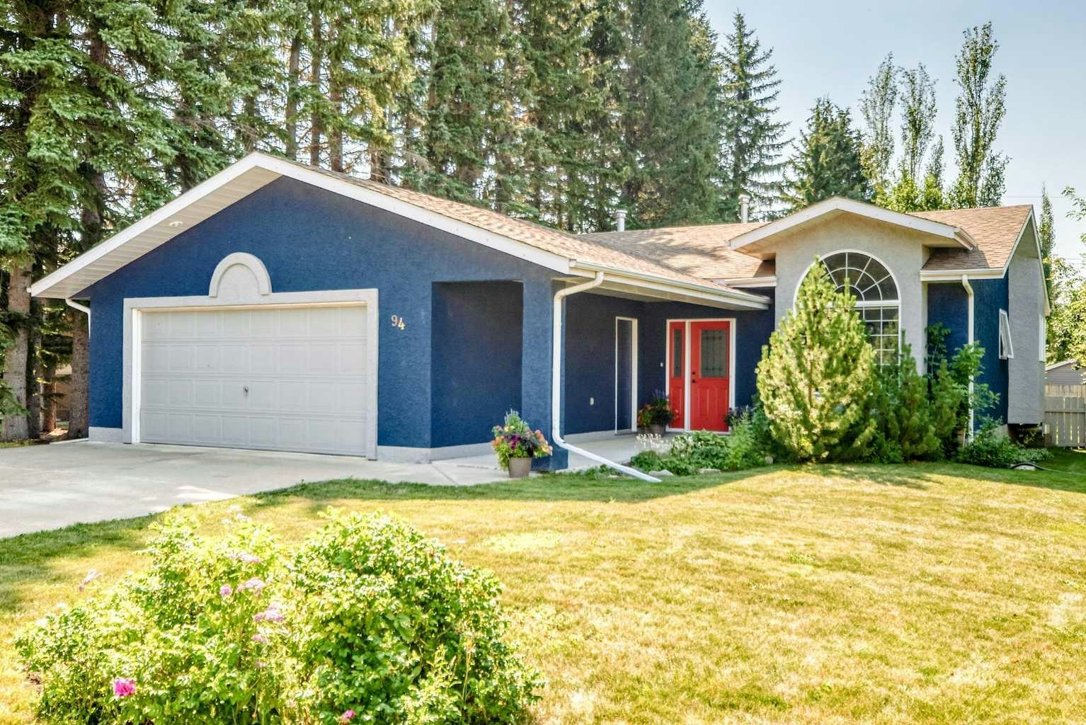 94 Hathaway Lane, Lacombe, AB, T4L 1T4