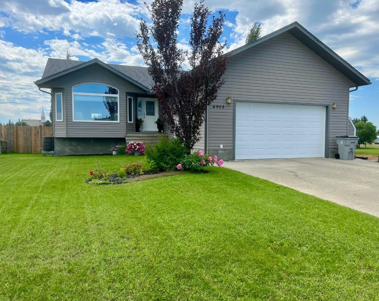 4905 5 Avenue, Wainwright, AB, T0B 0V0