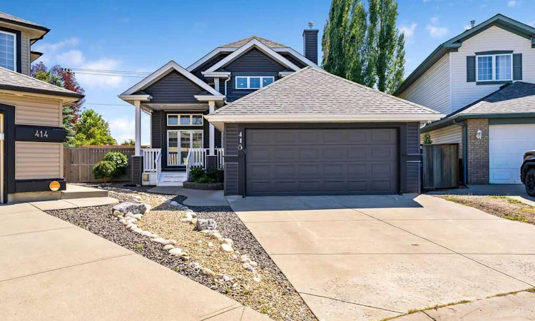 418 Bridlecreek Green SW