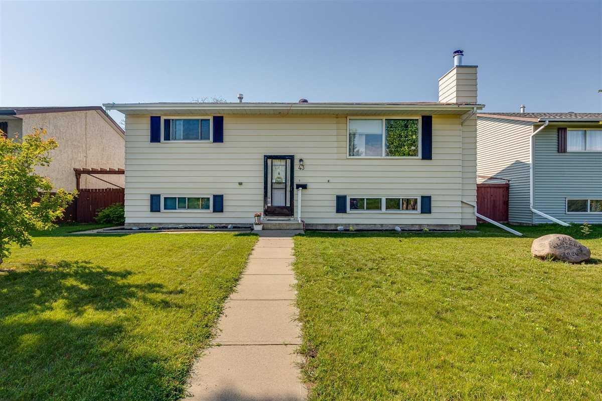 43 Oak Street, Red Deer, AB, T4P 2N7