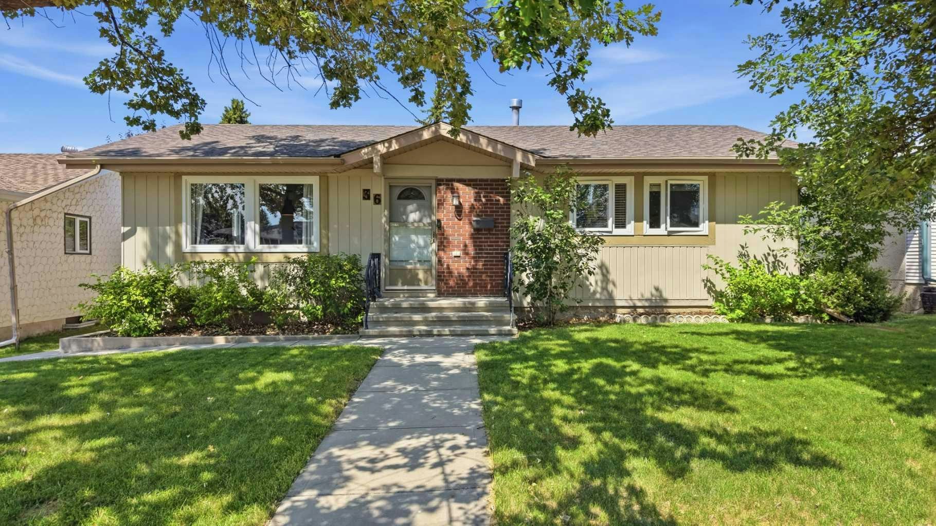 36 Anders Street, Red Deer, AB, T4R 1B8