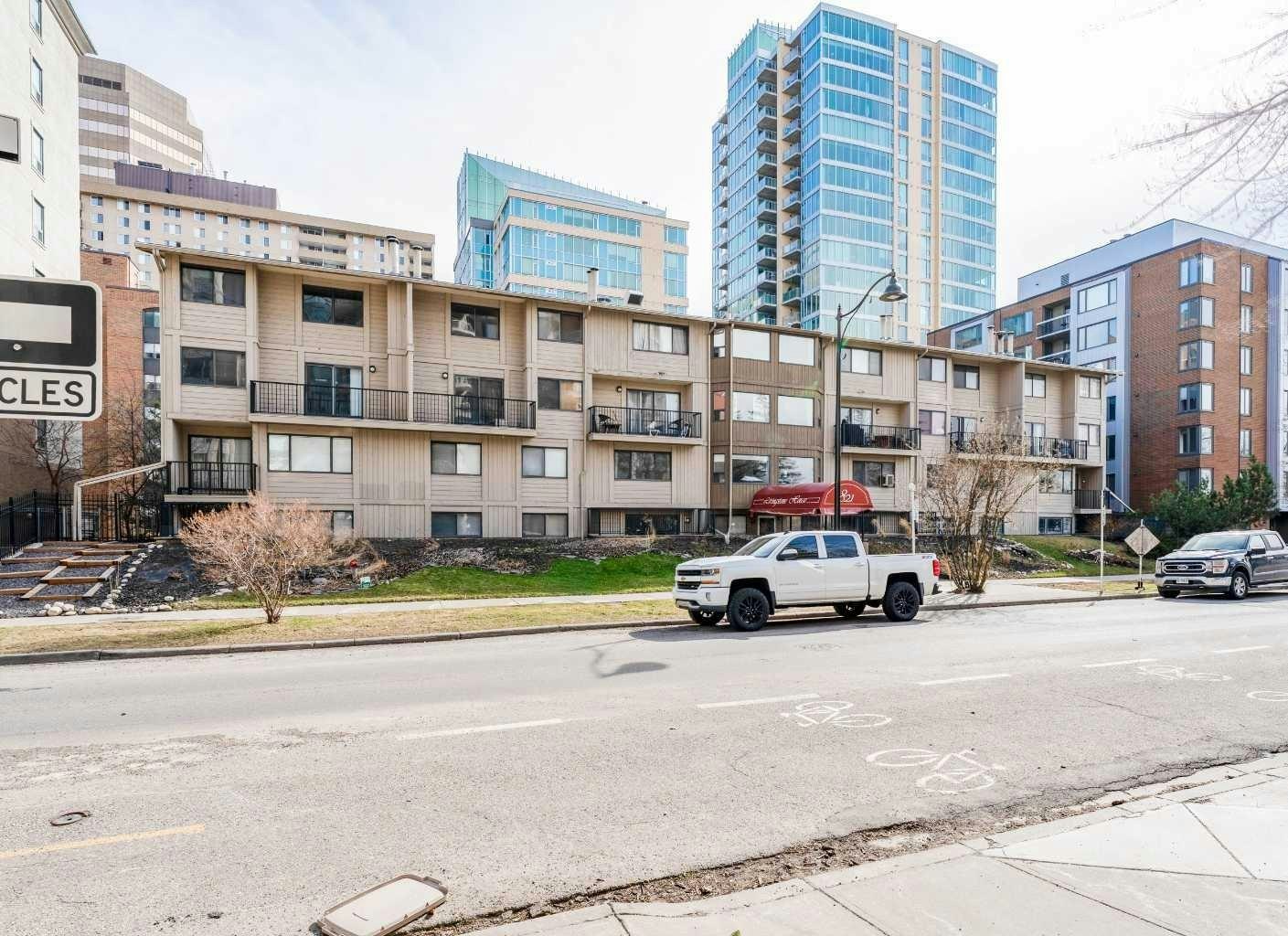 31-821 3 Avenue SW, Calgary, AB, T2P 0H1