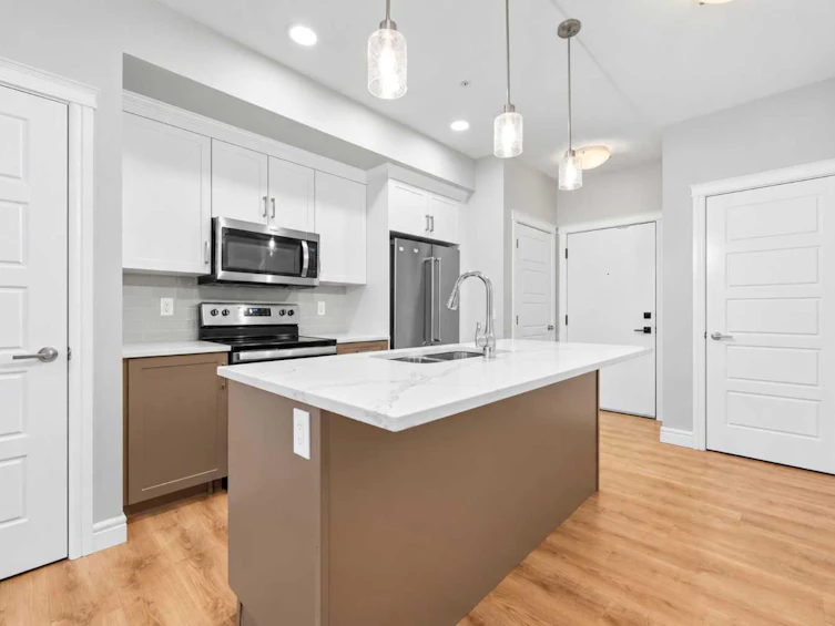 211-19661 40 Street SE, Calgary, AB, T3M 3H3