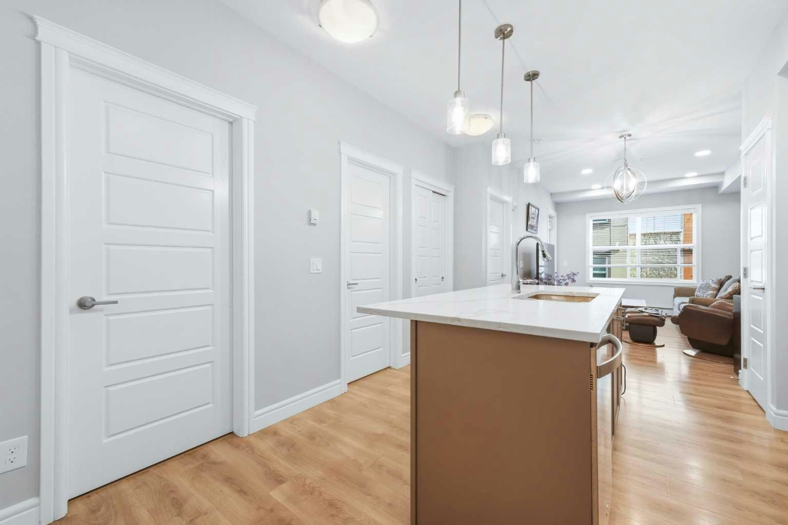 211-19661 40 Street SE, Calgary, AB, T3M 3H3 - 8