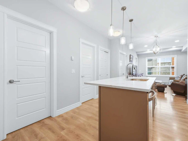 211-19661 40 Street SE, Calgary, AB, T3M 3H3 - 8