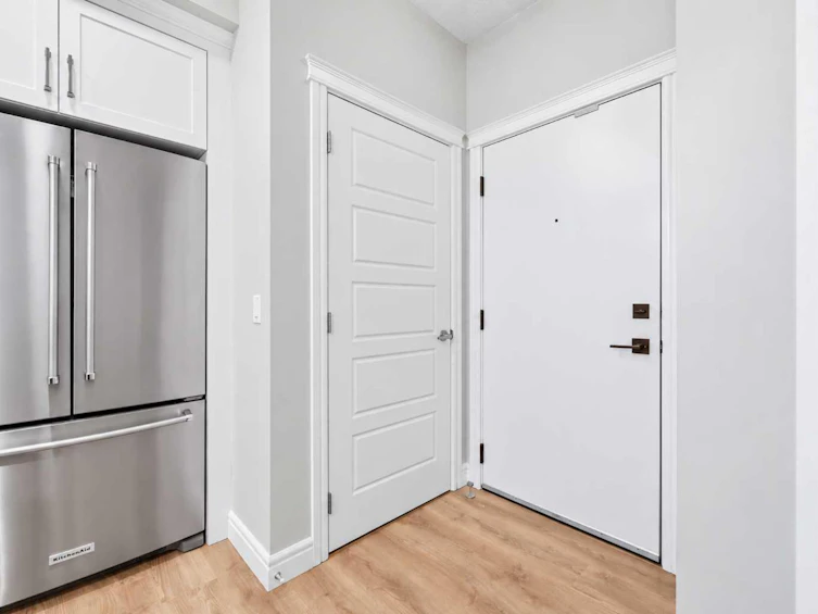 211-19661 40 Street SE, Calgary, AB, T3M 3H3 - 6