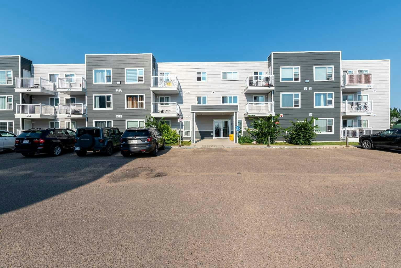 305-5101 18 Street, Lloydminster City West, AB, T9V 2G7