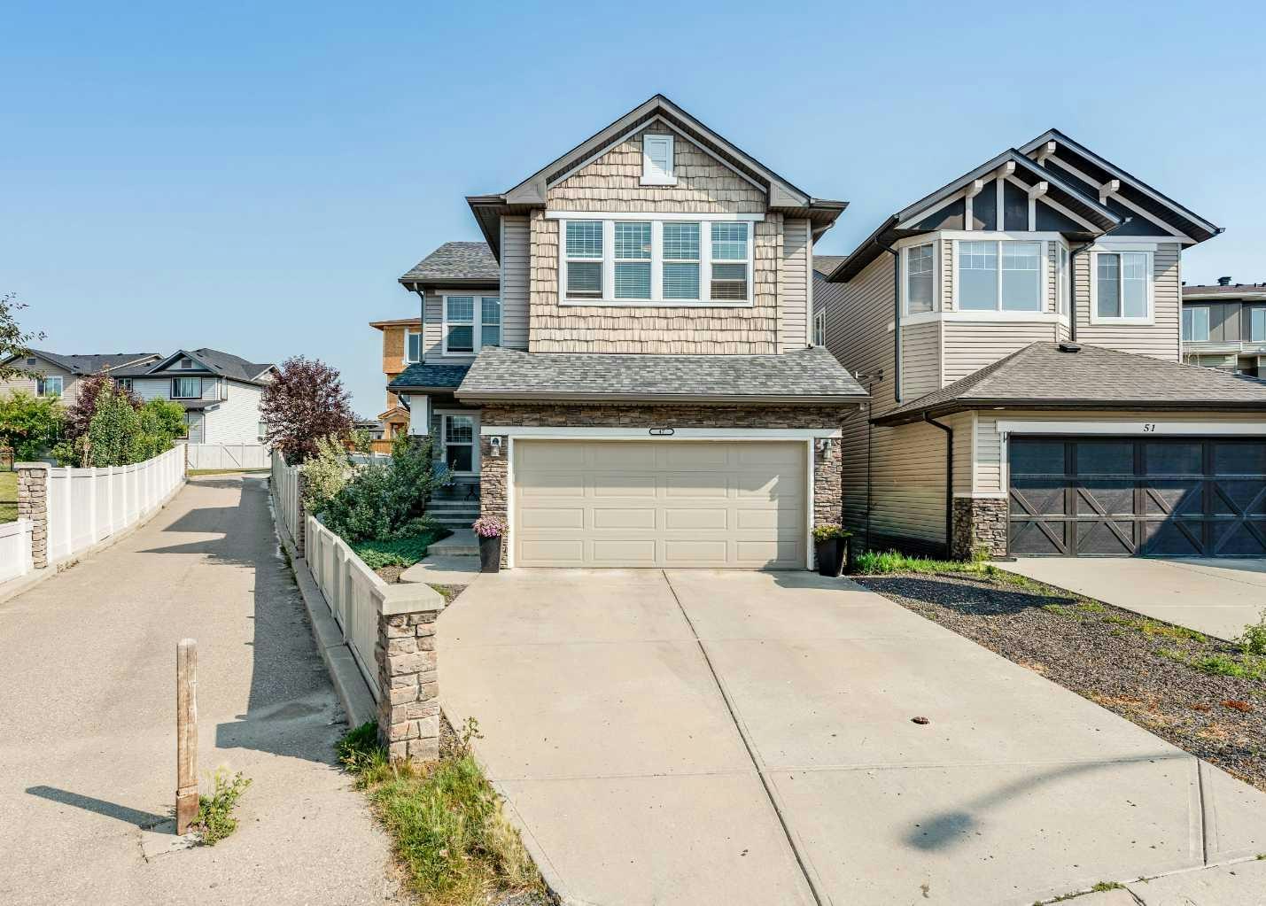 47 Panatella Bay NW, Calgary, AB, T3K 0T2