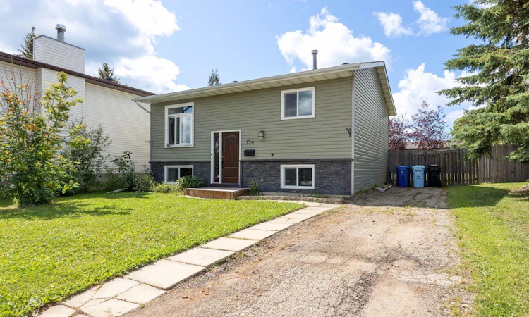 134 Farrell Bay