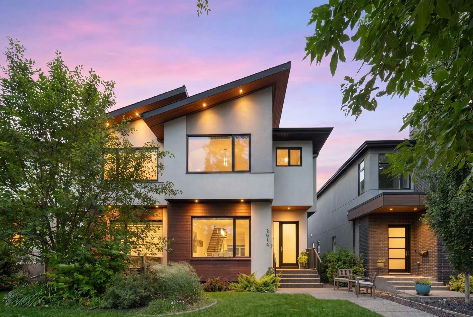 2014 48 Avenue SW, Calgary, AB, T2T 2T5