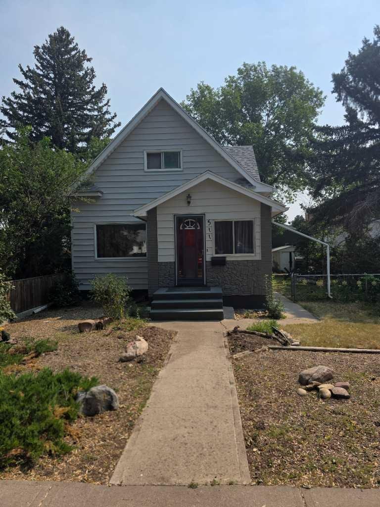 511 12c Street N, Lethbridge, AB, T1H 2N4