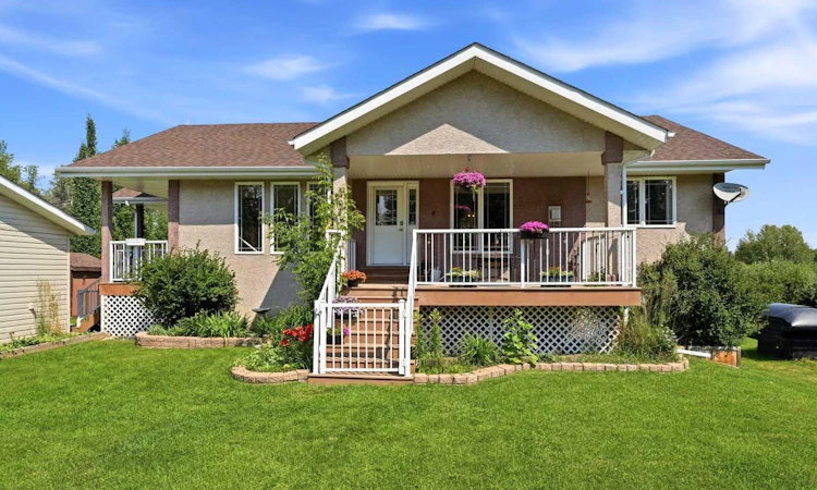 16 Sunnyside Drive