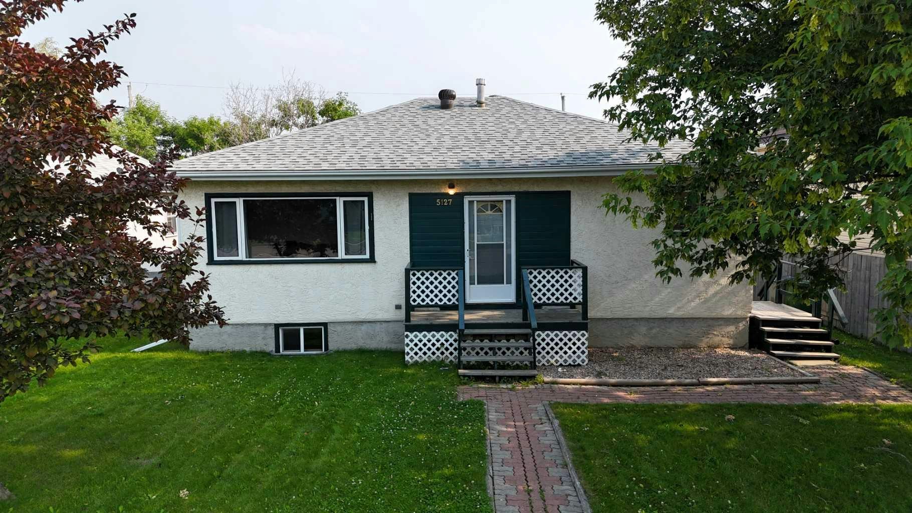 5127 6 Avenue, Edson, AB, T7E 1V6