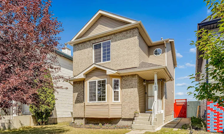 163 Saddlemont Crescent NE