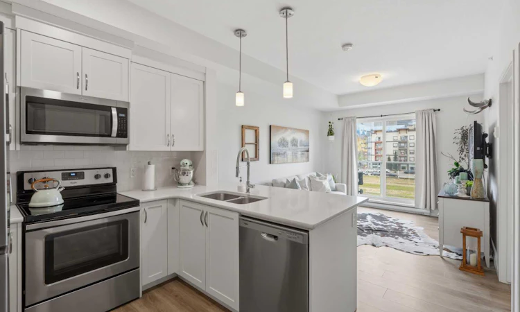 413-20 Seton Park SE