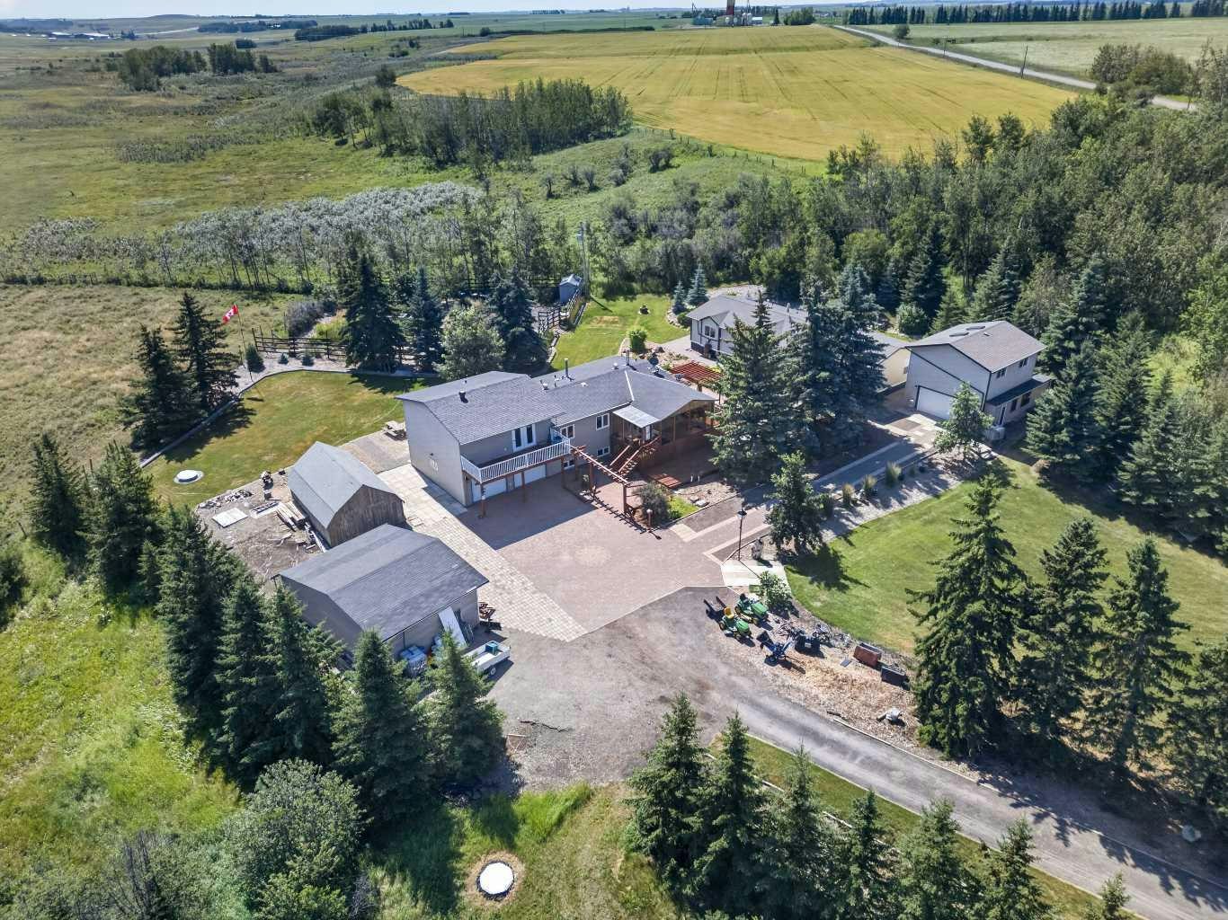 10 & 20-30245 Range Road 12, Rural Mountain View County, AB, T0M 0N0