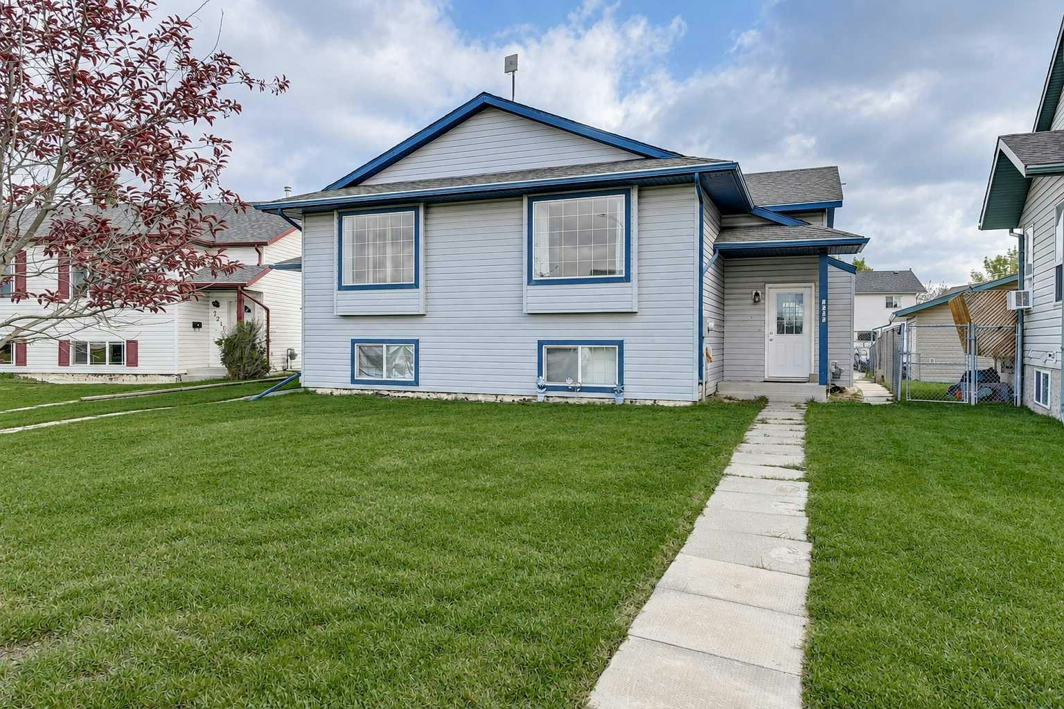 7209 105 Street, Grande Prairie, AB, T8W 2S6
