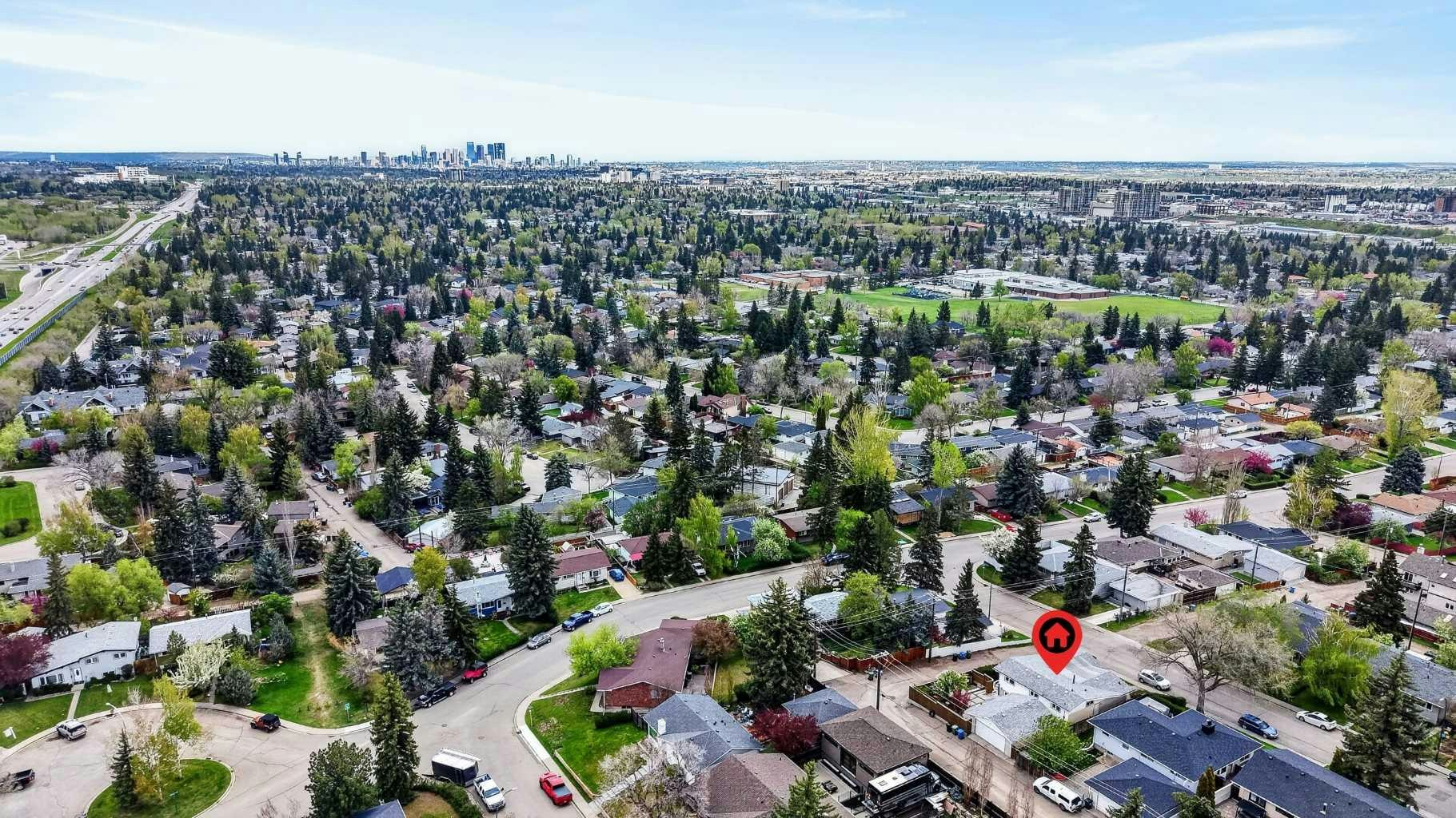 11 Selkirk Drive SW, Calgary, AB, T2W 0M3 - 45