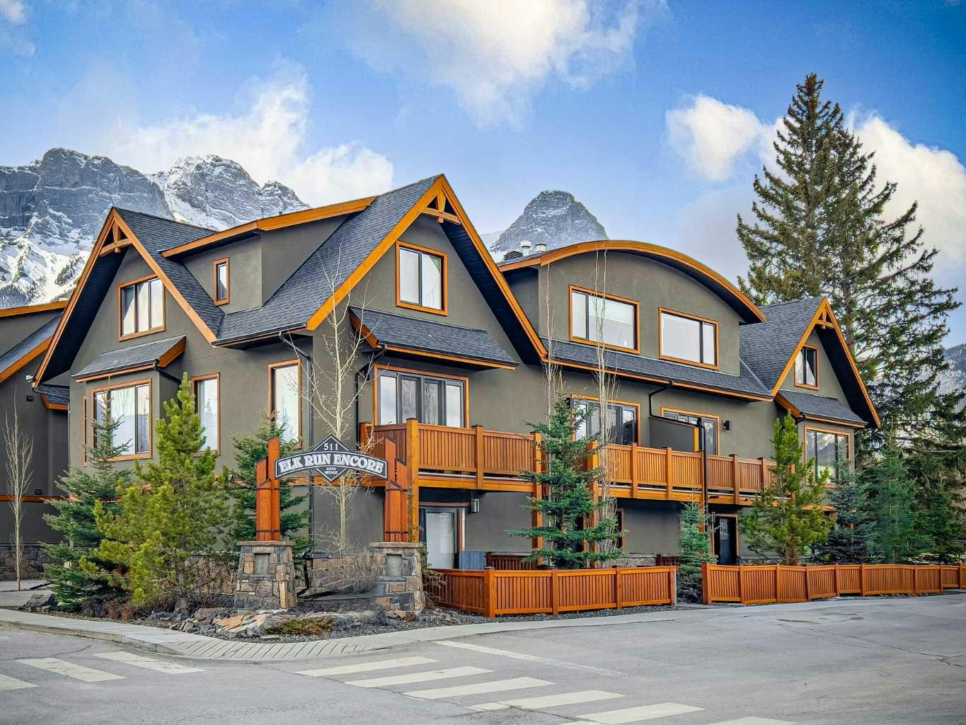8-511 6th Avenue, Canmore, AB, T1W 2C3