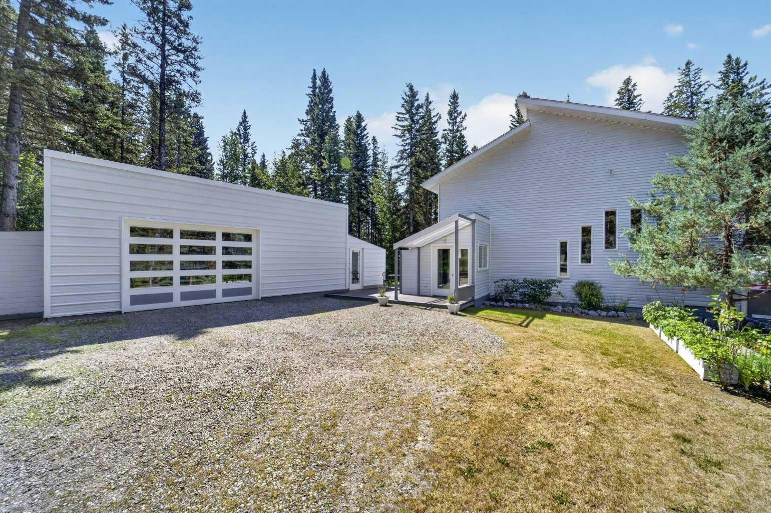 7-32579 Range Road 52, Rural Mountain View County, AB, T0M 1X0