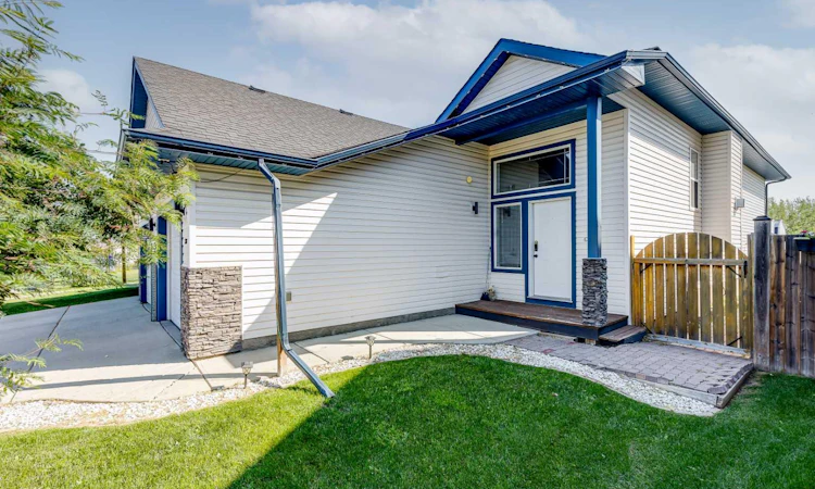 738 Carriage Lane Drive