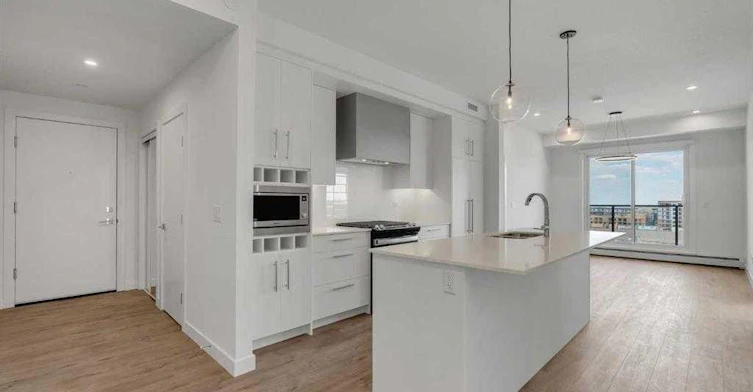 609-8230 Broadcast Avenue SW, Calgary, AB, T3H 6M1 - 2