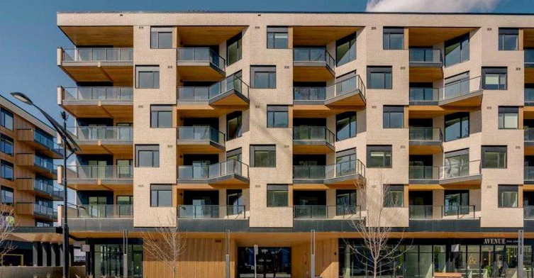 609-8230 Broadcast Avenue SW, Calgary, AB, T3H 6M1