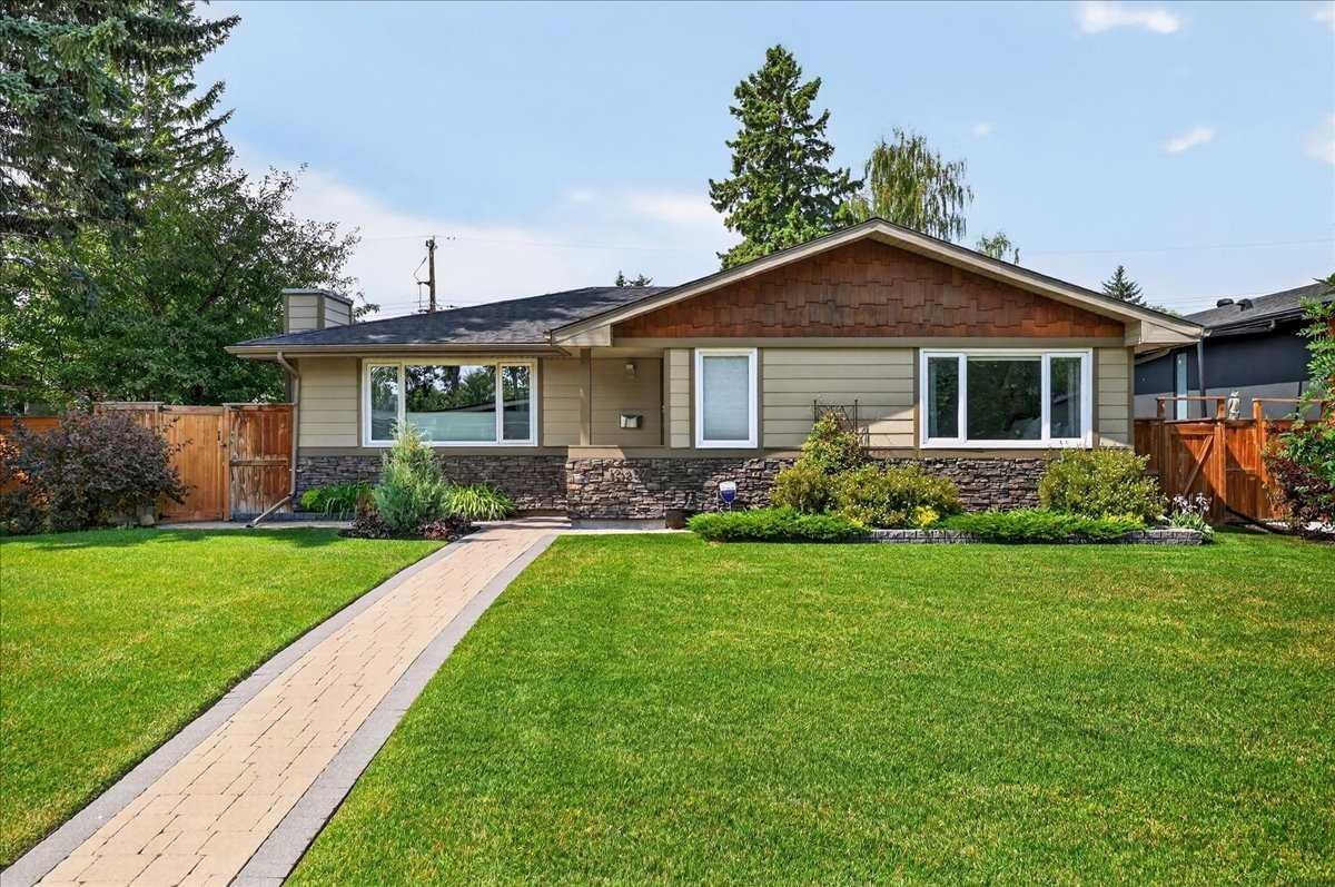 10807 Mapleshire Crescent SE, Calgary, AB, T2J 1Z1