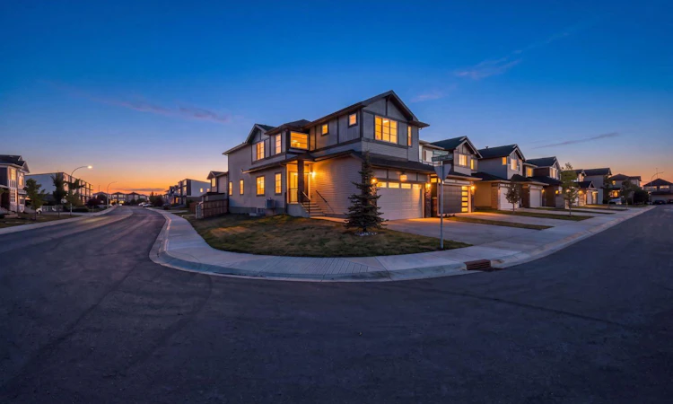 11 Savanna Villas NE