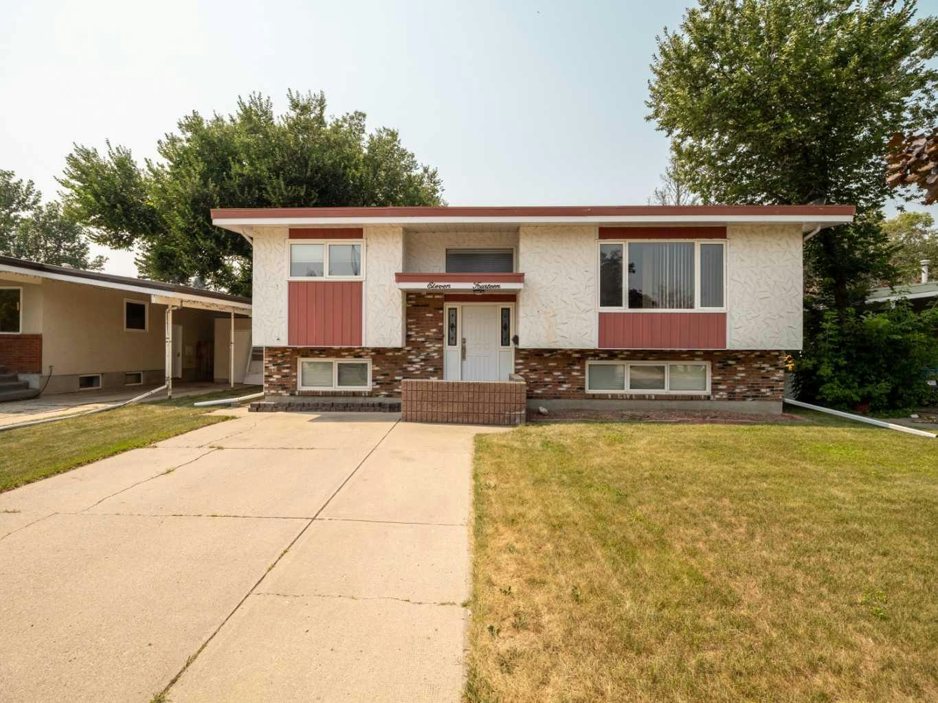 1114 Great Lakes Road S, Lethbridge, AB, T1K 3N6