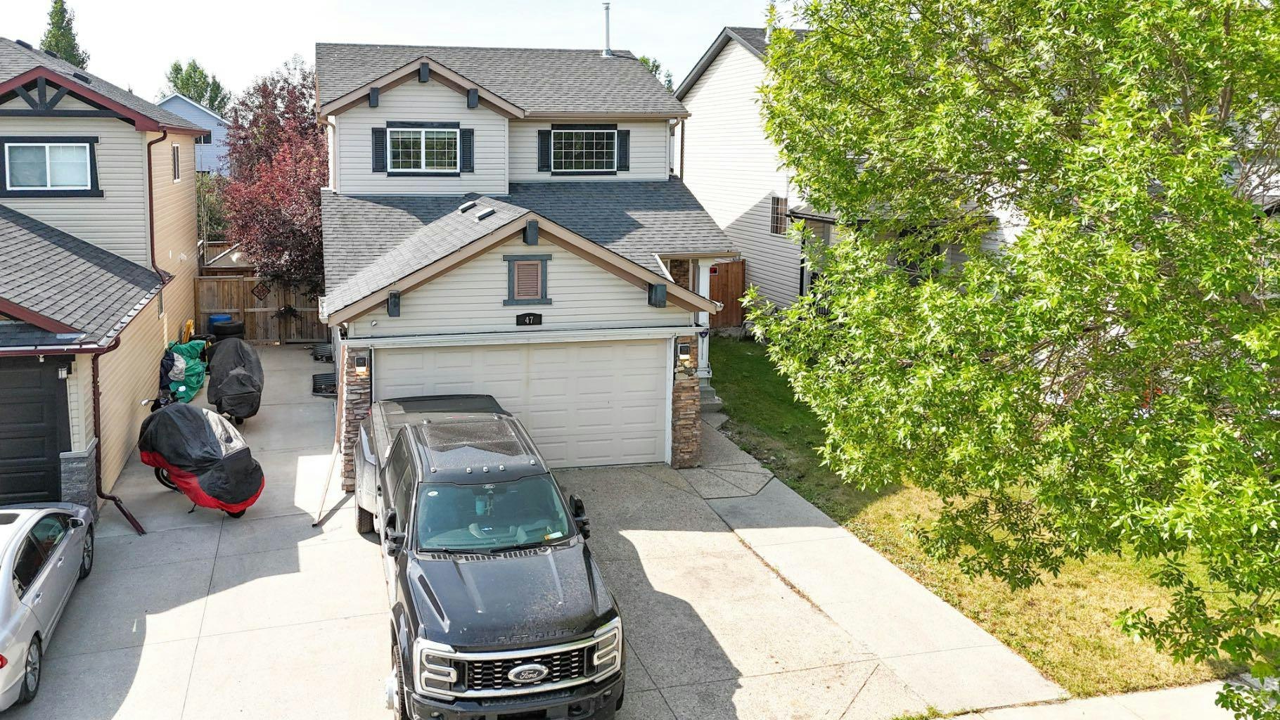 47 Everstone Boulevard SW, Calgary, AB, T2Y 4E2