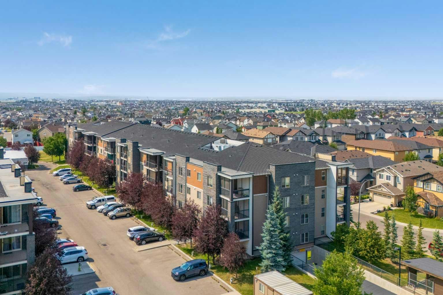 401-7110 80 Avenue NE, Calgary, AB, T3J 0N4