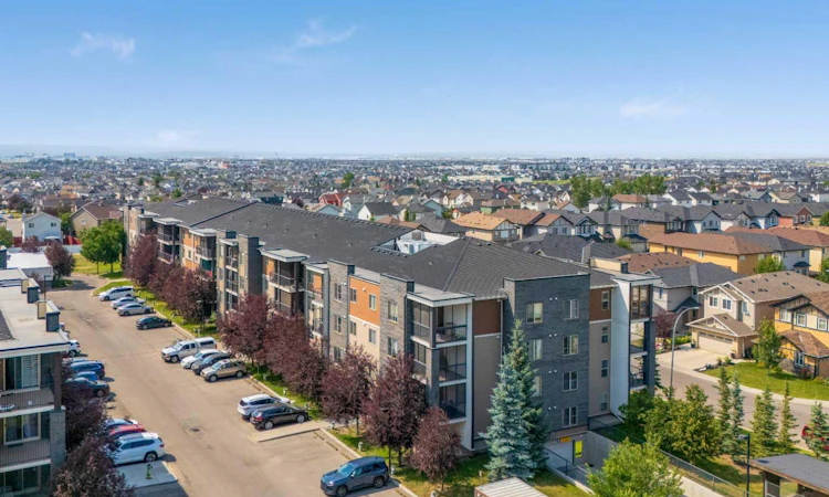 401-7110 80 Avenue NE