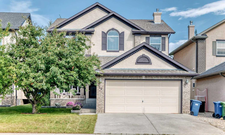 14 Springborough Crescent SW