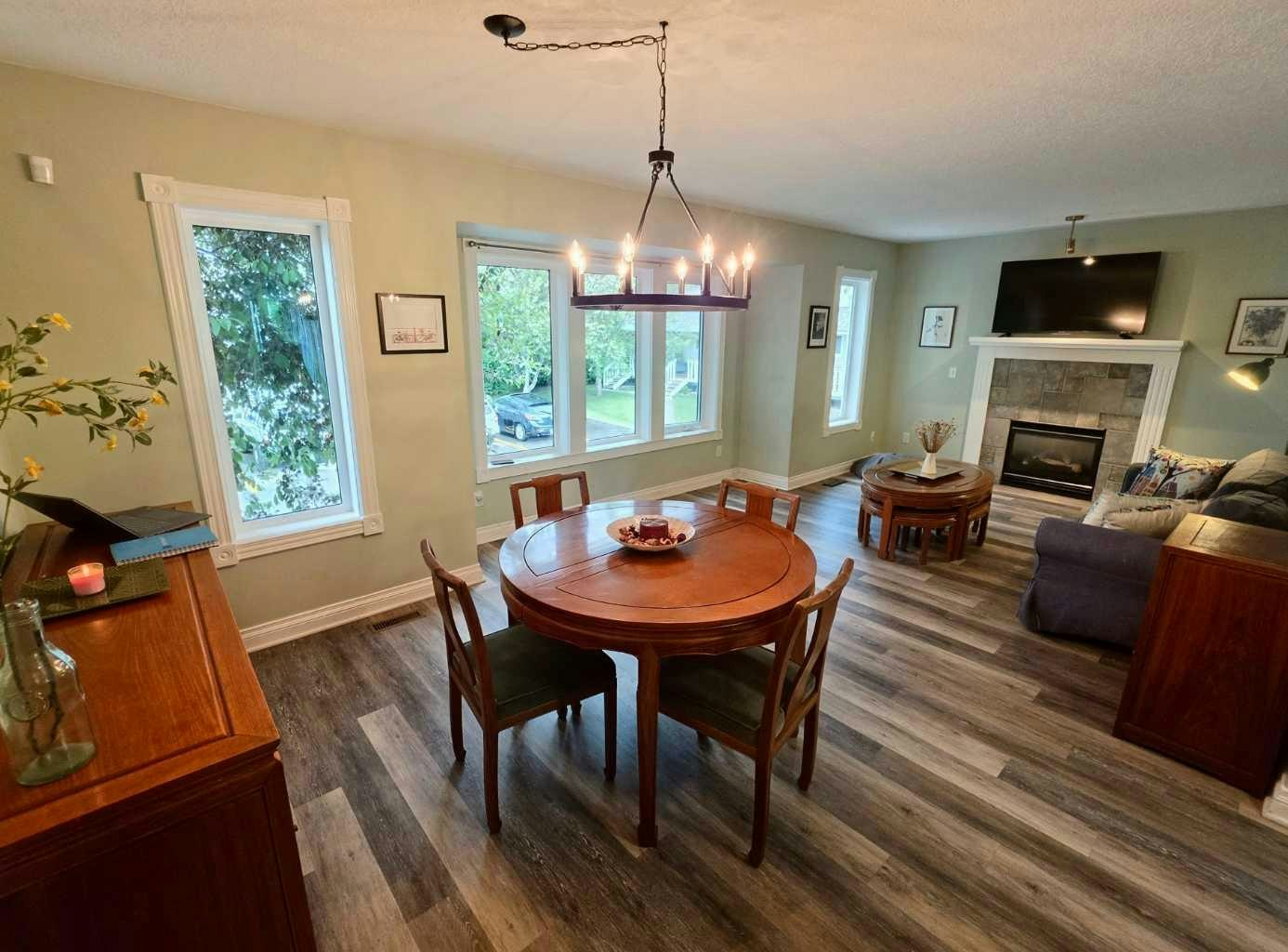 672 Killarney Glen Court SW, Calgary, AB, T3E 7H4