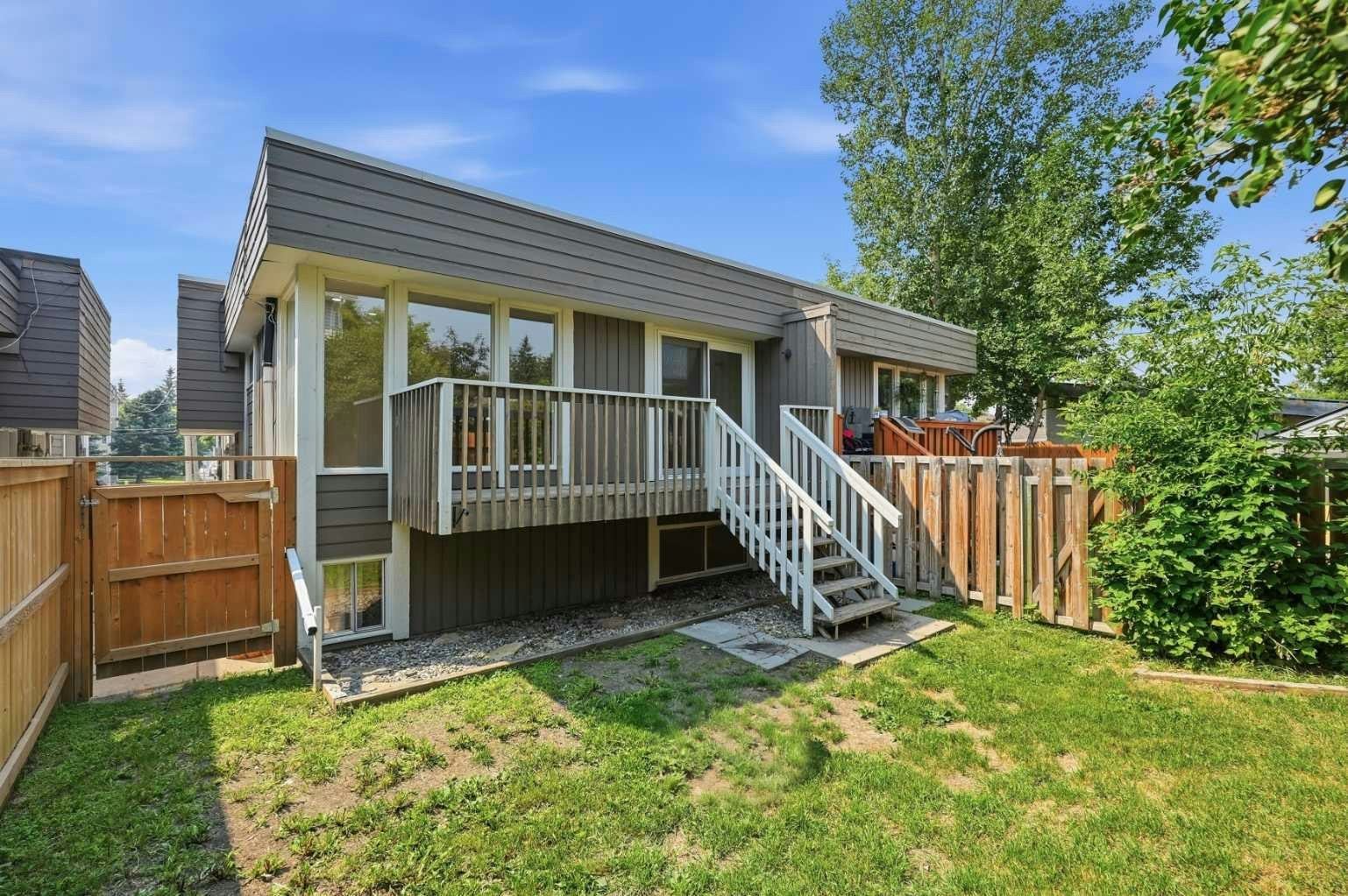 4-126 Mcrae Street, Okotoks, AB, T1S 1J4